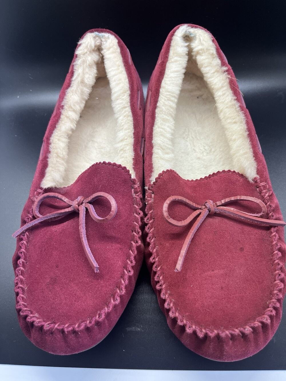 Abeo Hampton Red Suede Moccasin Slippers Women's size 10